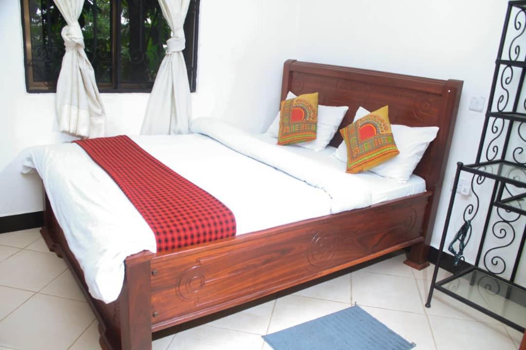 Bed and Breakfast New Dream House Аруша Экстерьер фото