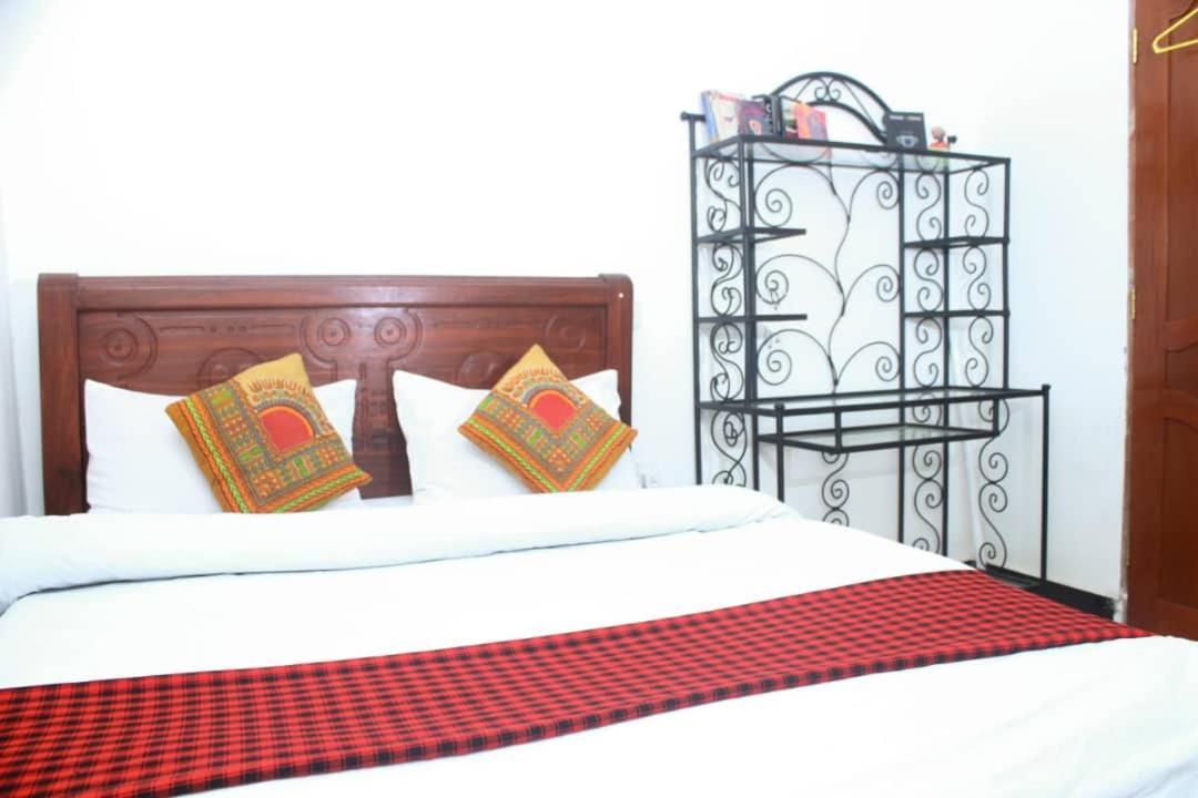Bed and Breakfast New Dream House Аруша Экстерьер фото