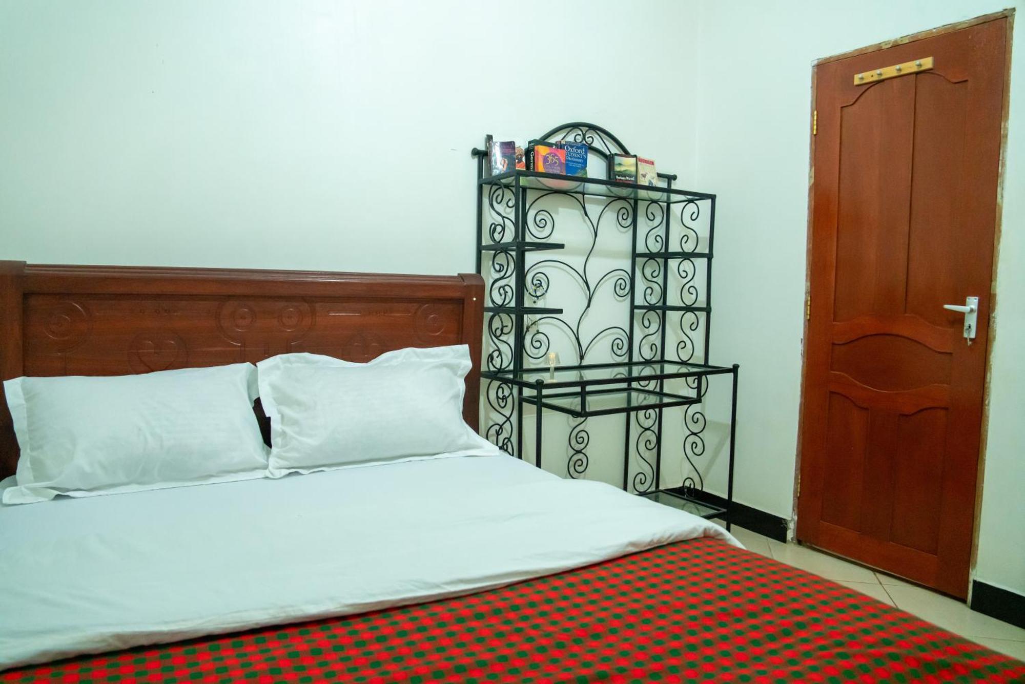 Bed and Breakfast New Dream House Аруша Экстерьер фото