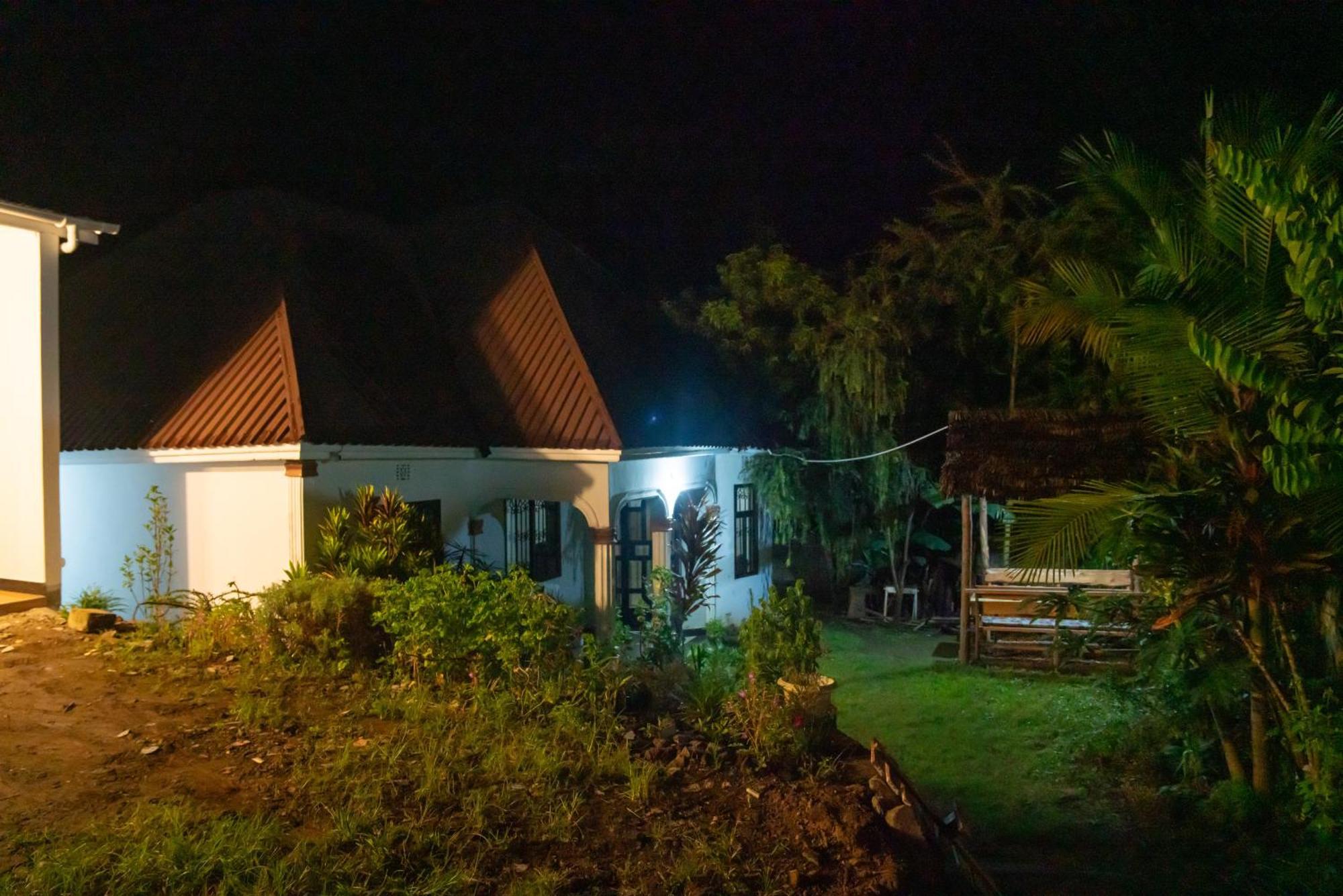 Bed and Breakfast New Dream House Аруша Экстерьер фото