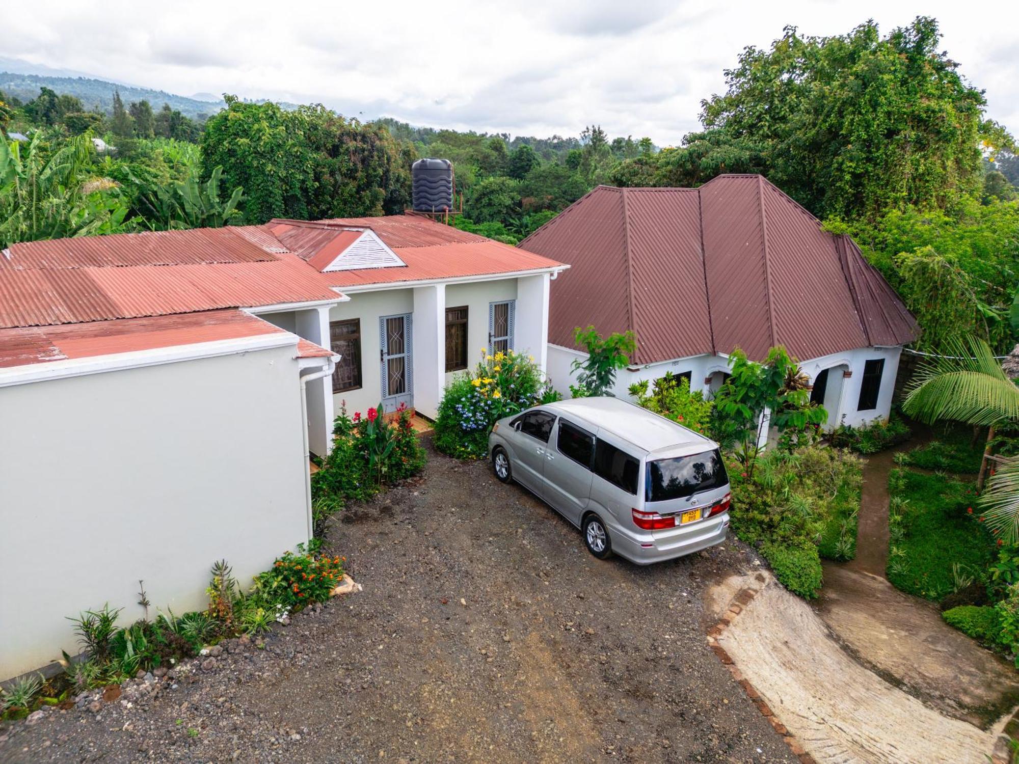 Bed and Breakfast New Dream House Аруша Экстерьер фото